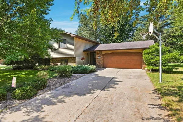 $309,900 | 1535 29th Avenue North, St. Cloud, MN 56303