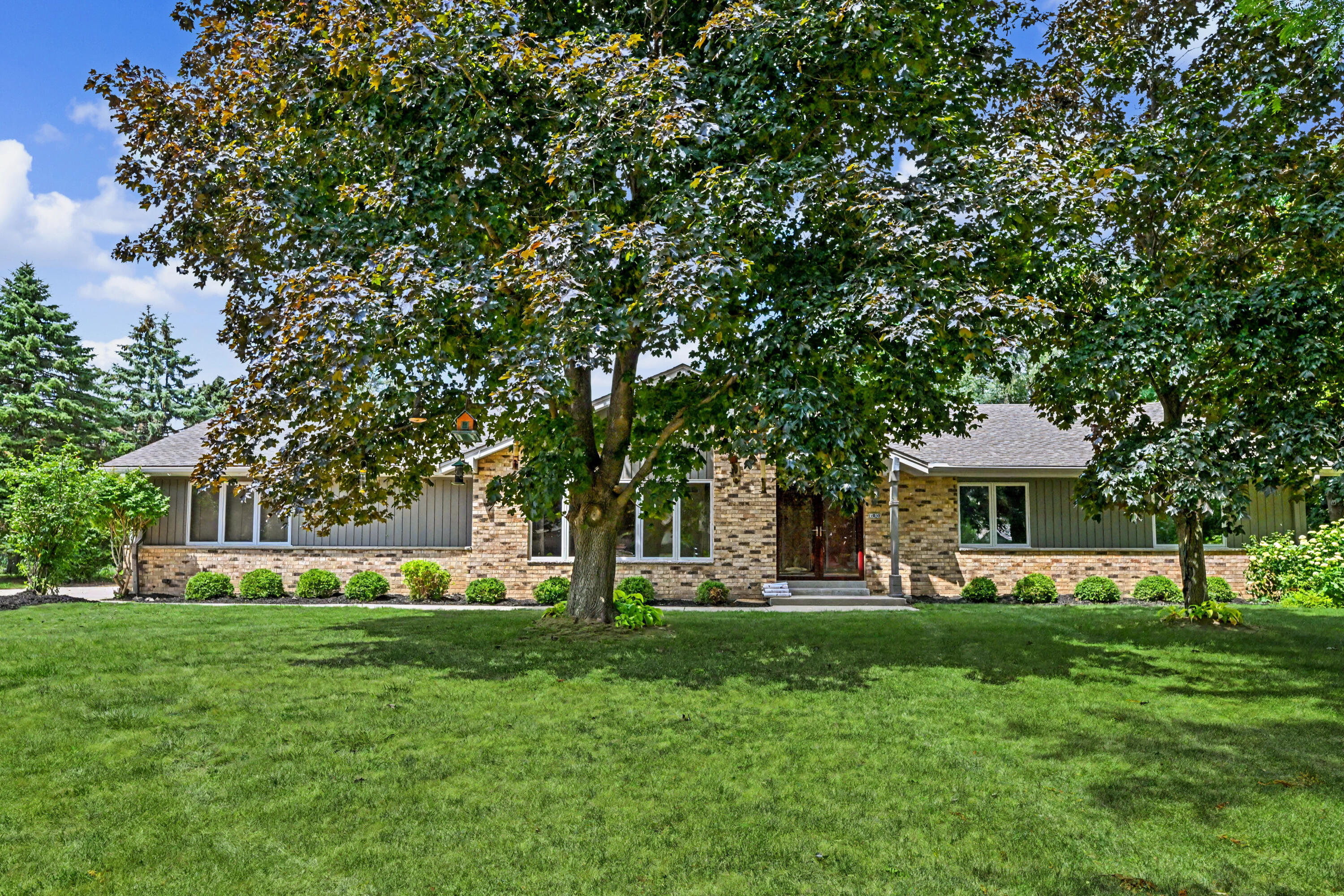 17850 St James Road Brookfield, WI 53045 - Photo 1 of 29 Opportunity Awaits!