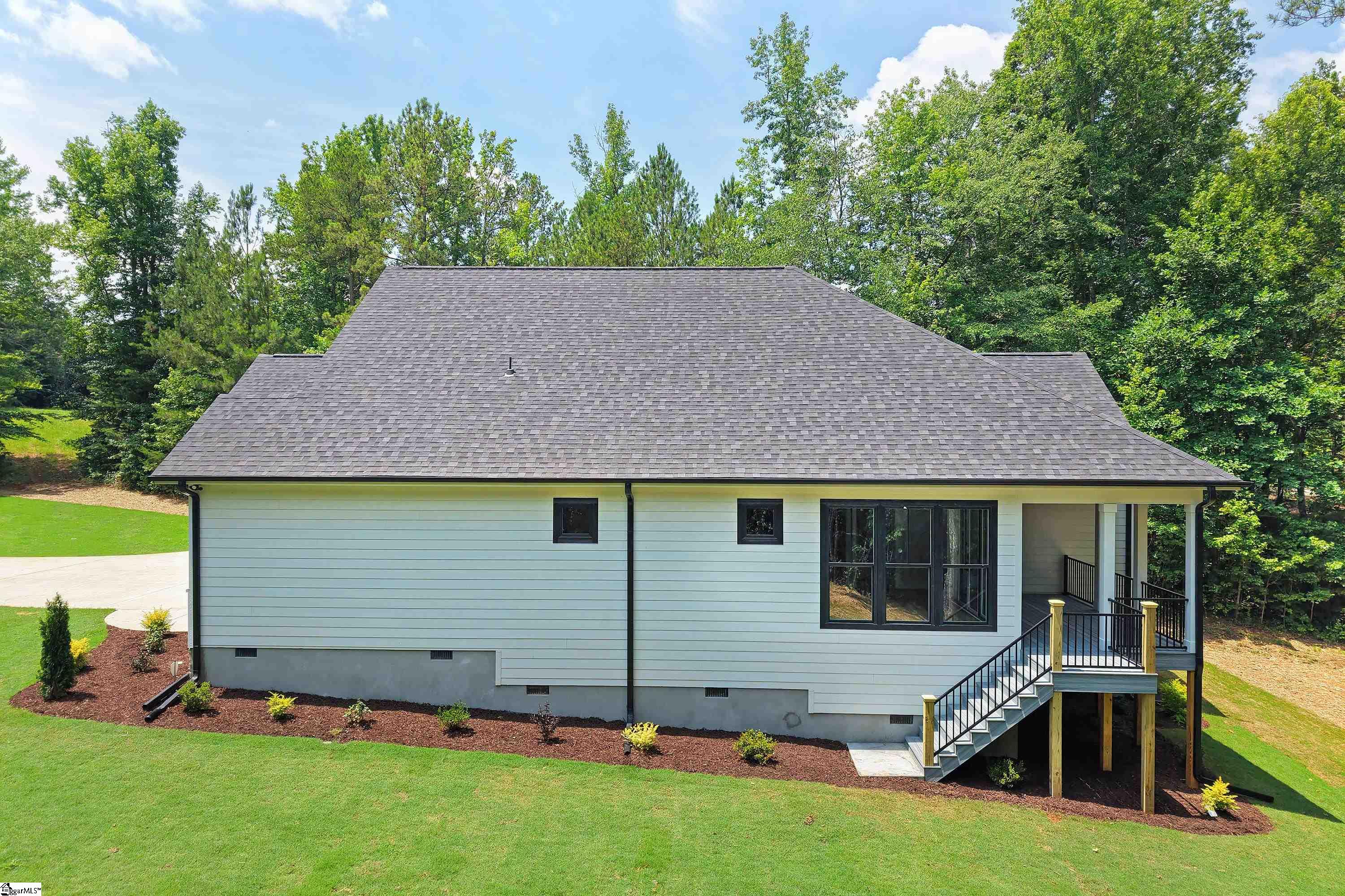 719 Pinson Farm Road Belton, SC 29627 - Photo 4 of 37
