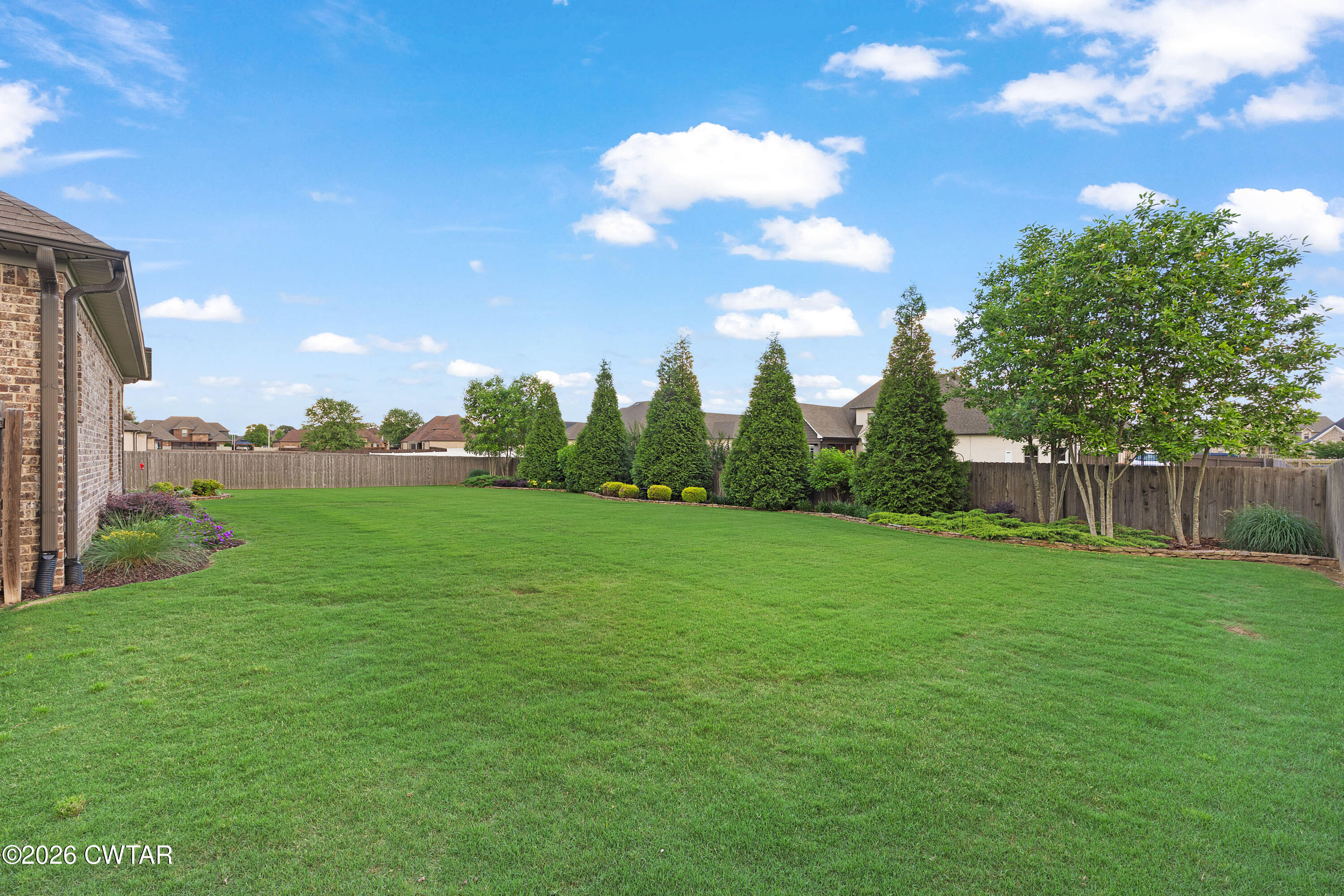 34 Cheddleton Cove Jackson, TN 38305 - Photo 31 of 32 a view of a big yard