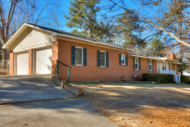 4022 Maddox Road Augusta, GA 30909 - Photo 2 of 40