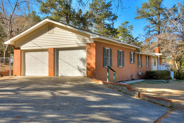4022 Maddox Road Augusta, GA 30909 - Photo 3 of 40