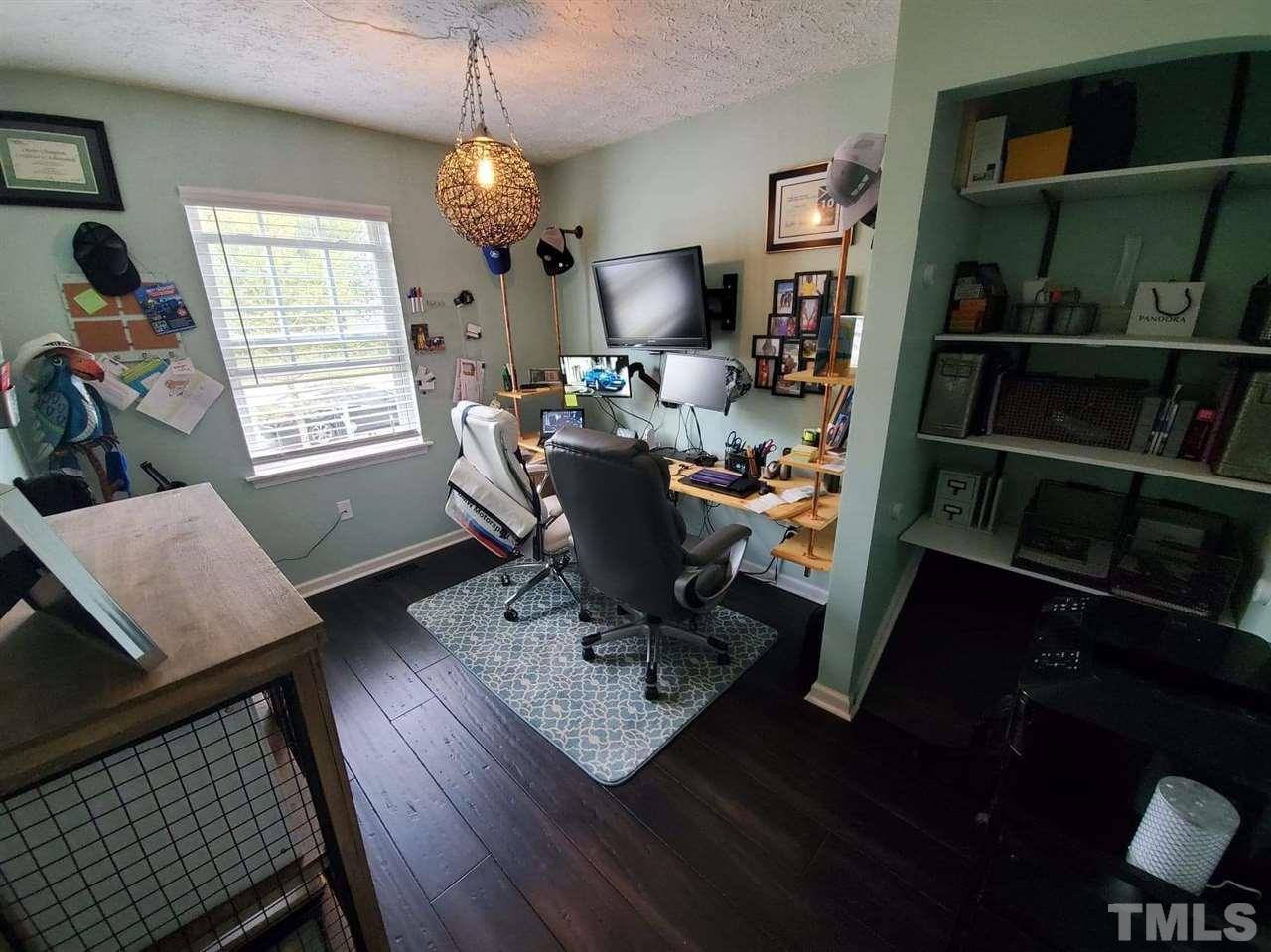 5824 Brambleton Avenue Raleigh, NC 27610 - Photo 19 of 30 Second floor