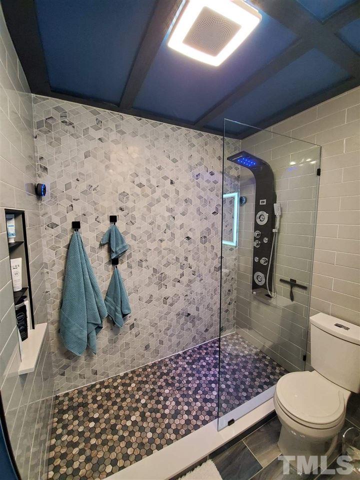 5824 Brambleton Avenue Raleigh, NC 27610 - Photo 21 of 30 Second floor