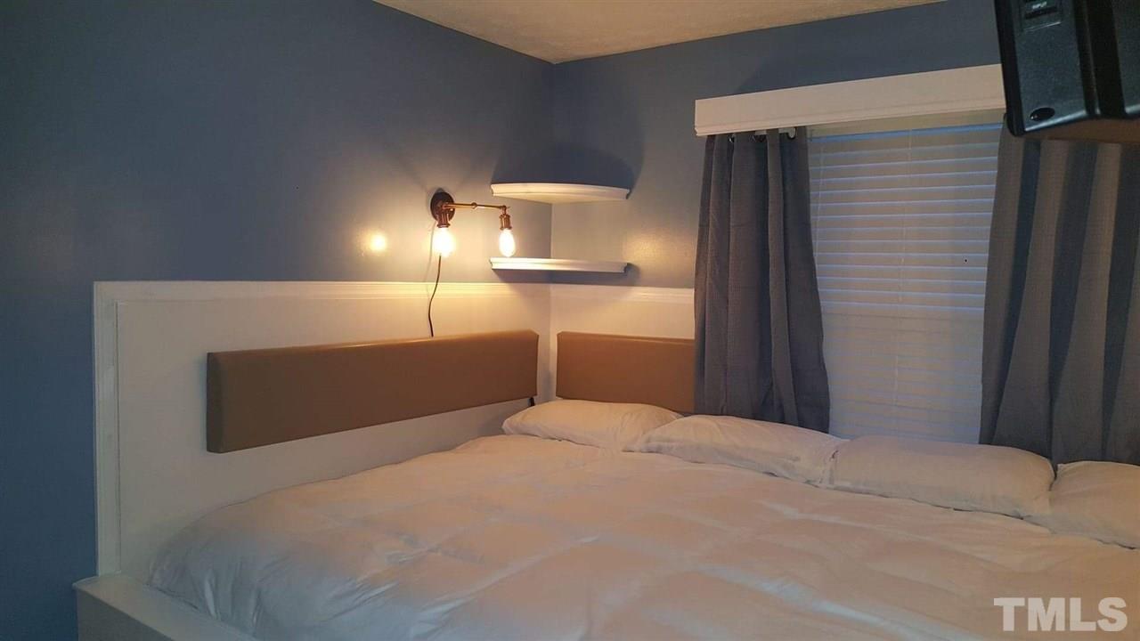 5824 Brambleton Avenue Raleigh, NC 27610 - Photo 9 of 30 Second floor