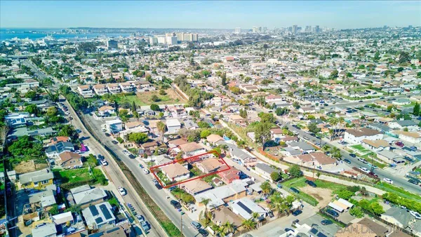 $1,049,500 | 4250 Division Street, San Diego, CA 92113