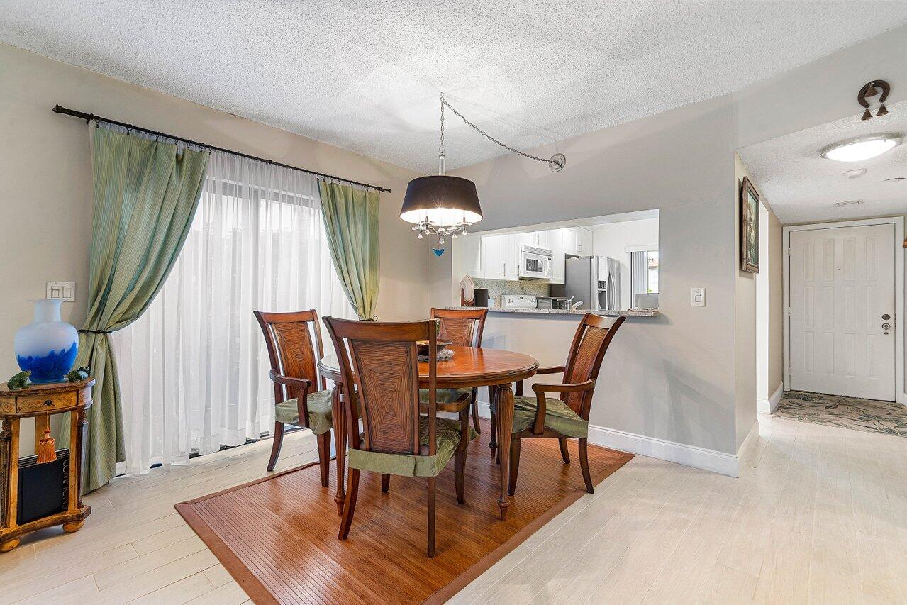 5200 East Club Circle, Unit 106 Boca Raton, FL 33487 - Photo 11 of 31 015-5200EastClubCircle-106-BocaRaton-FL-