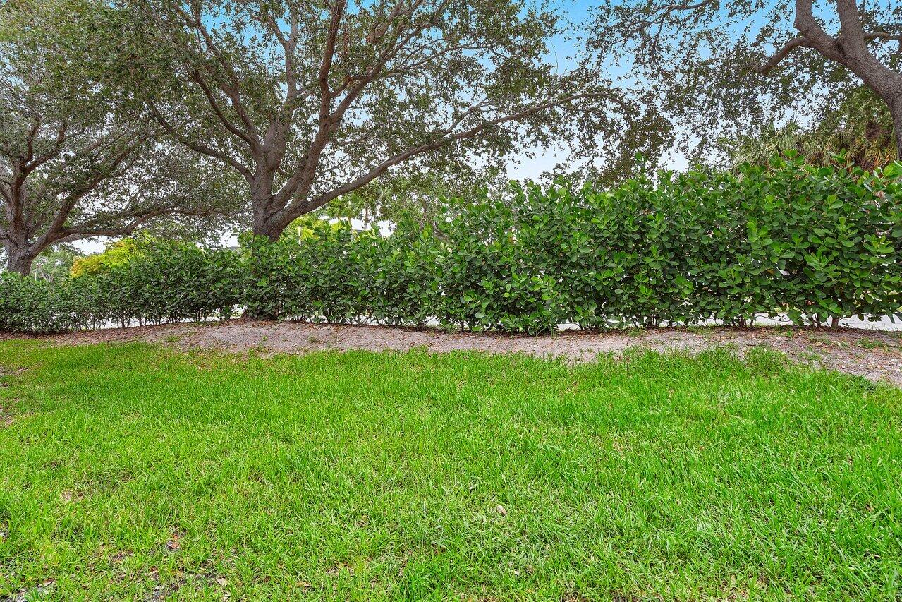 5200 East Club Circle, Unit 106 Boca Raton, FL 33487 - Photo 23 of 31 028-5200EastClubCircle-106-BocaRaton-FL-