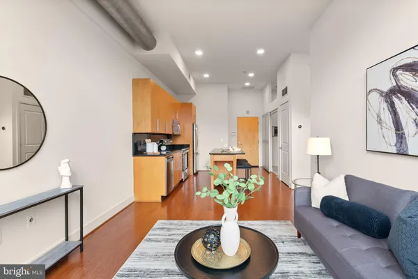 $3,000 | 2125 14th Street Northwest, Unit 207W, Washington, DC 20009