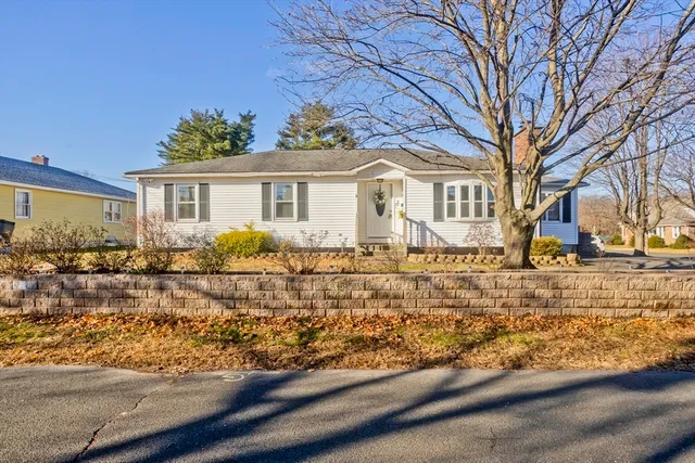 $305,000 | 87 Haviland Street, Ludlow, MA 01056