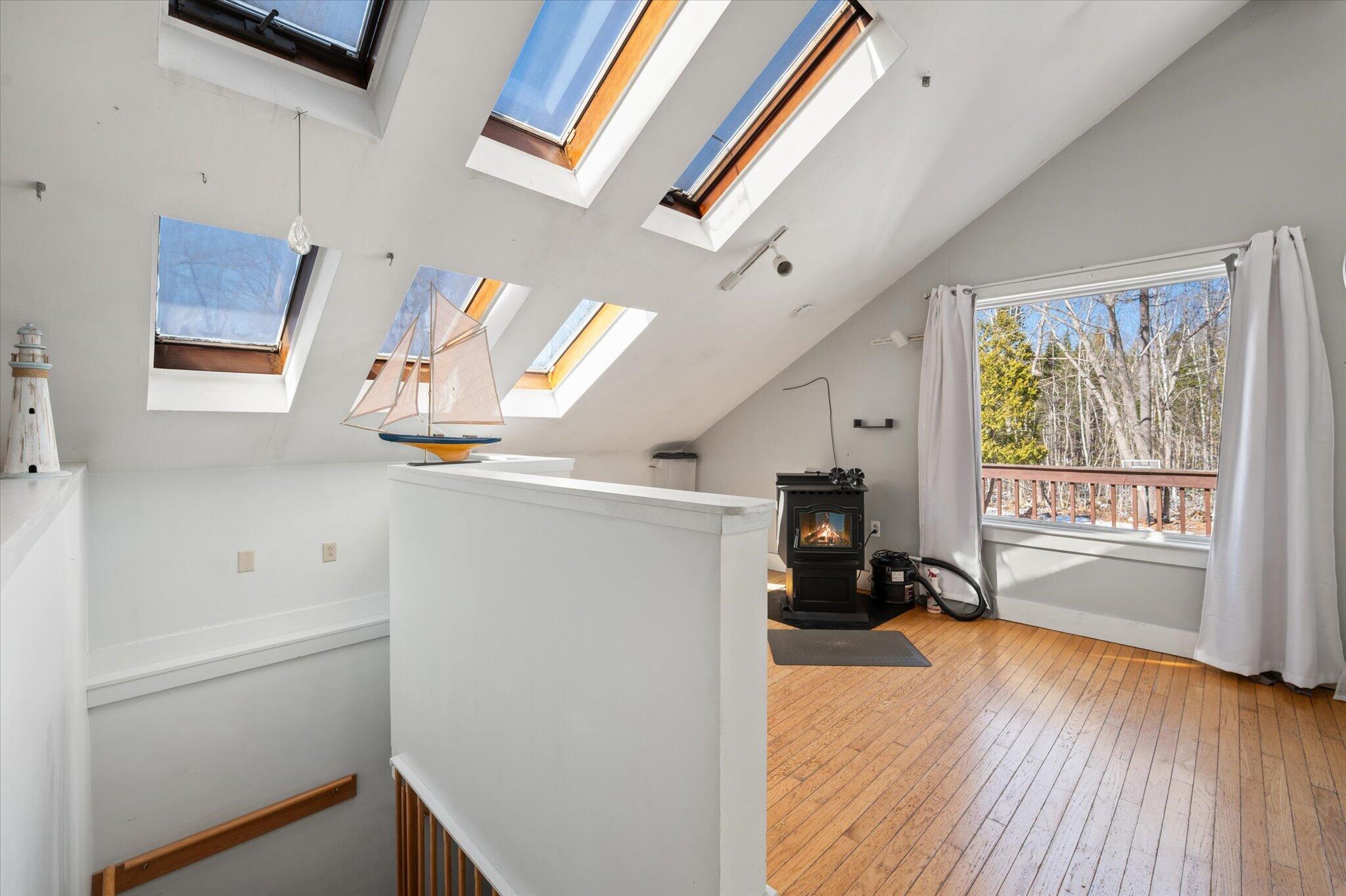 36 McKinnon Road Bucksport, VIC 3204 - Photo 12 of 47 12-Family Room
