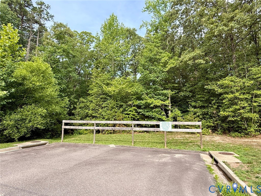 12400 Kain Road Glen Allen, VA 23059 - Photo 2 of 3 Paved access from Welwood subdivision