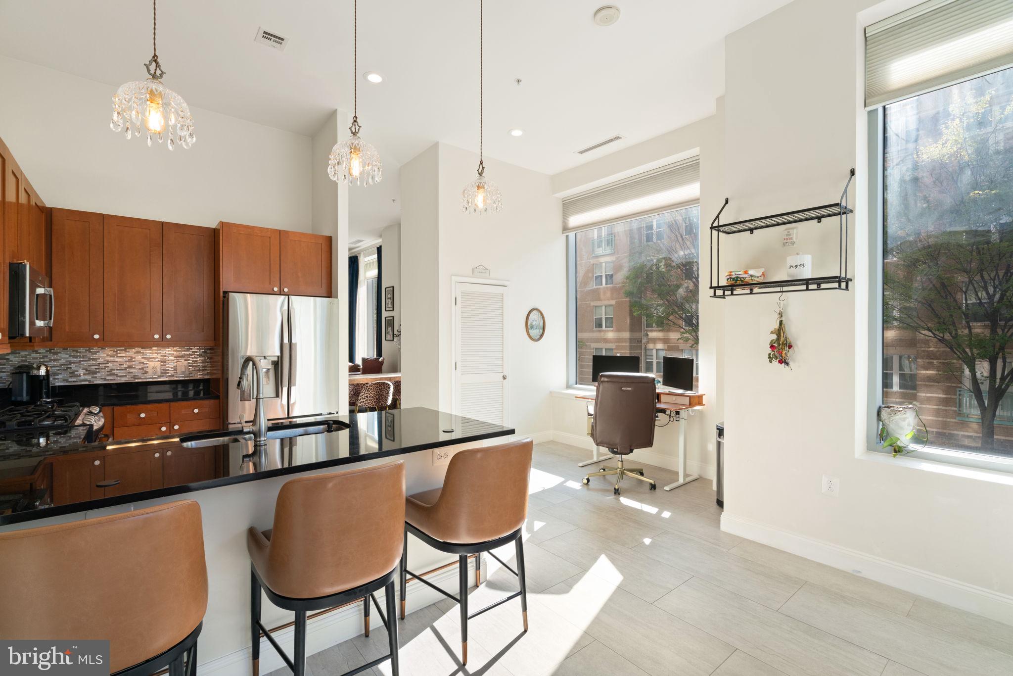 11990 Market Street, Unit 101 Reston, VA 20190 - Photo 17 of 44 Kitchen