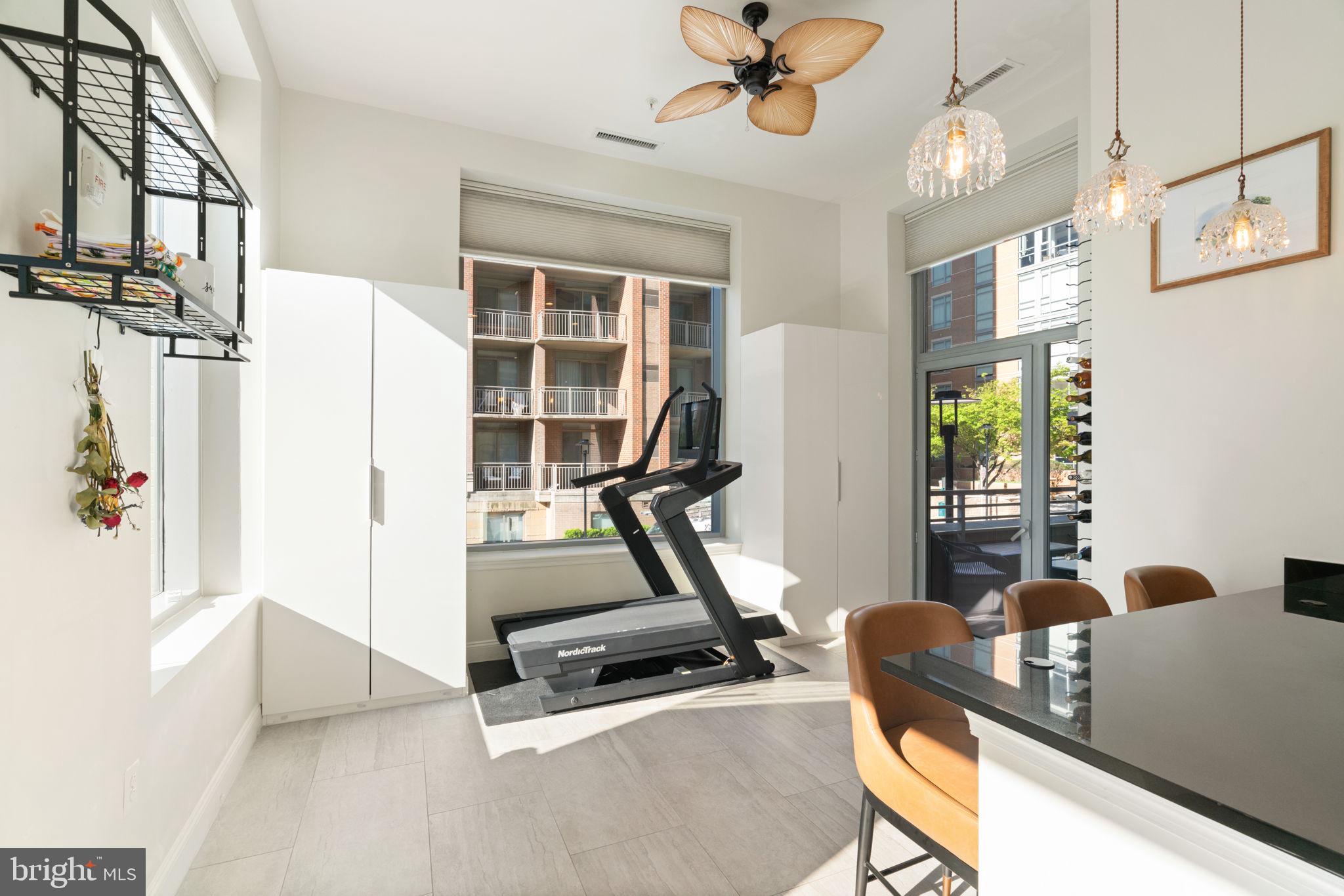 11990 Market Street, Unit 101 Reston, VA 20190 - Photo 19 of 44 Kitchen - Built-in Pantries