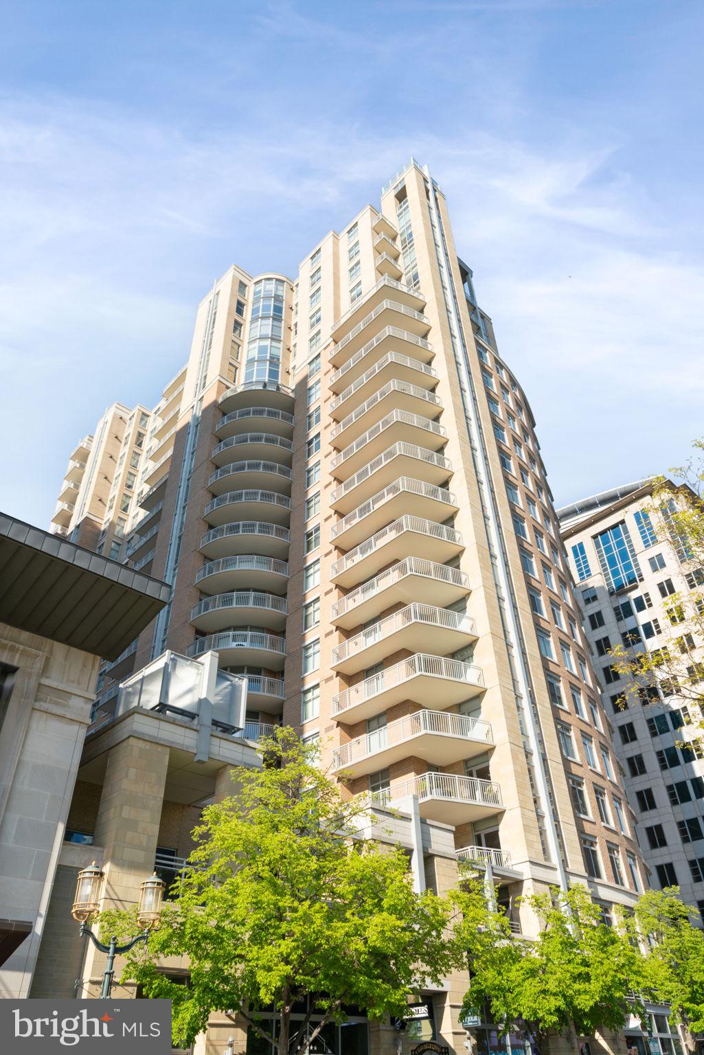 11990 Market Street, Unit 101 Reston, VA 20190 - Photo 4 of 44 Building Exterior