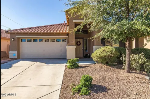 $2,850 | 2823 East Questa Drive, Phoenix, AZ 85024
