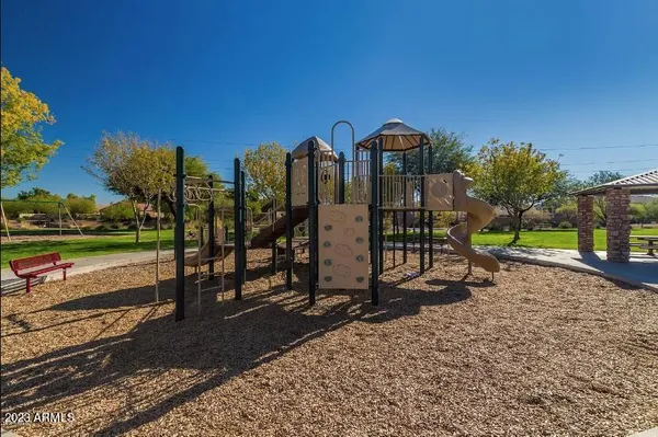 $2,850 | 2823 East Questa Drive, Phoenix, AZ 85024
