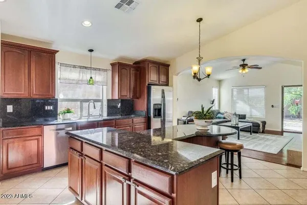 $2,850 | 2823 East Questa Drive, Phoenix, AZ 85024