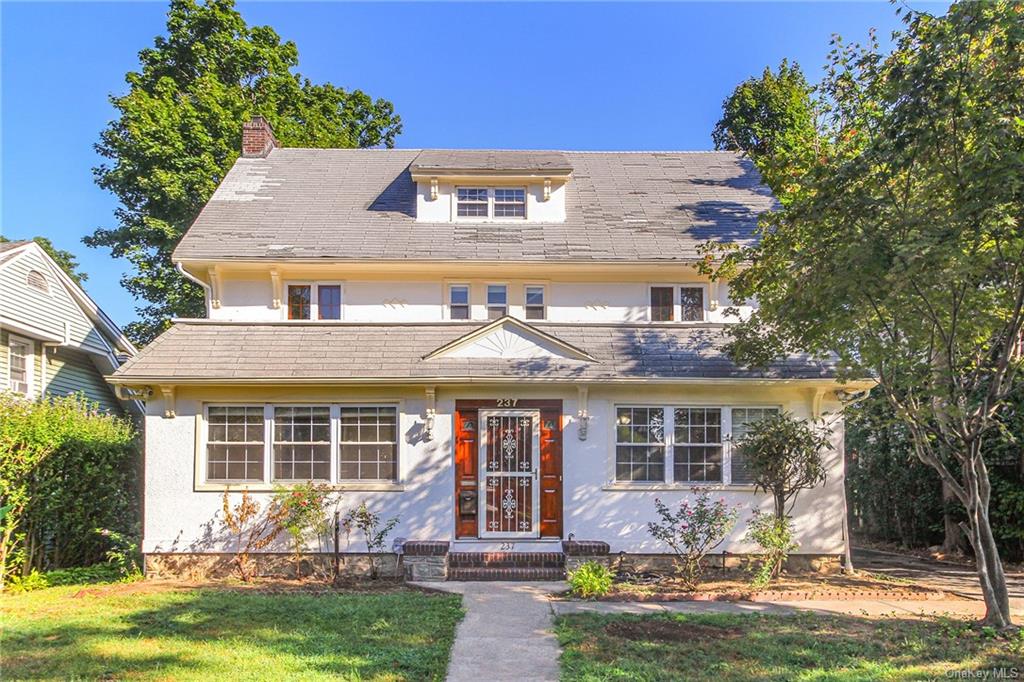 237 Coligni Avenue, New Rochelle, NY 10801 Compass