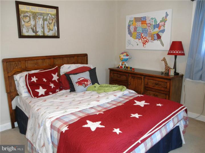 115 Twining Road Oreland, PA 19075 - Photo 20 of 23 Bedroom 2