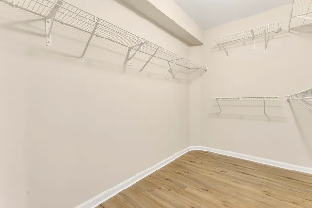 $335,000 | 741 Old Creek Court, Elk Grove Village, IL 60007