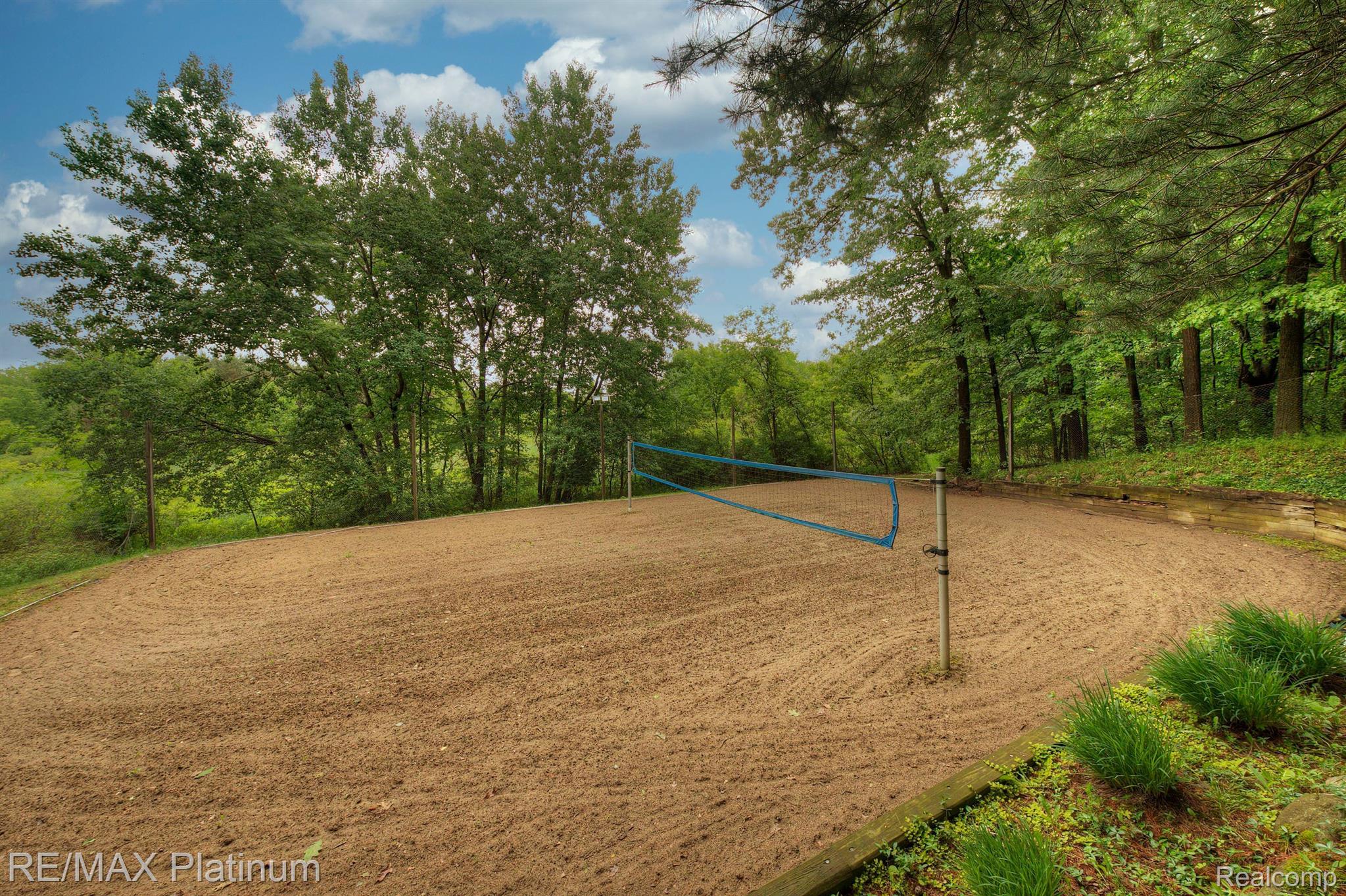 3717 Curdy Road Howell, MI 48855 - Photo 11 of 75 Gallery Image 11