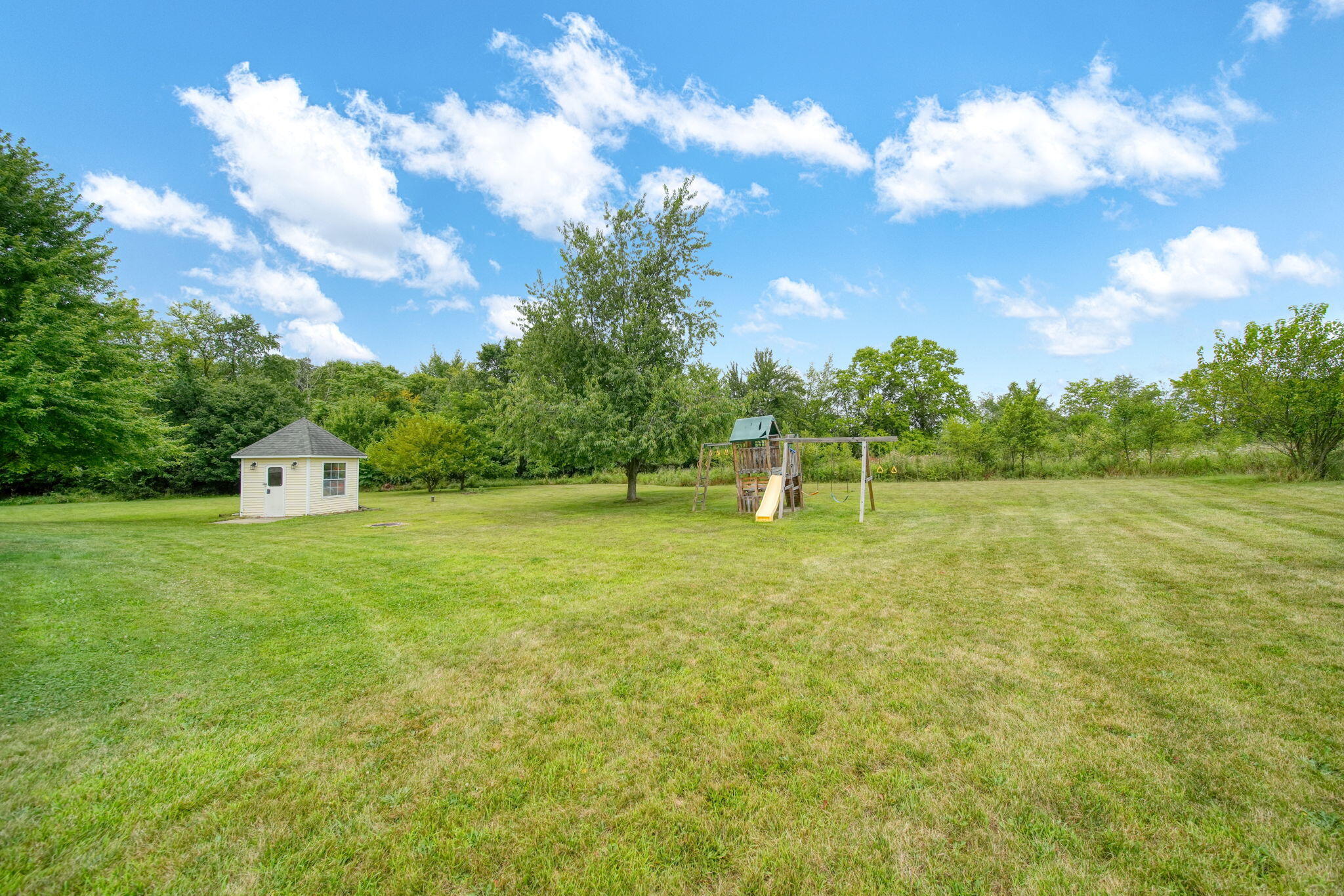 1298 East Carleton Road Adrian, MI 49221 - Photo 38 of 56 43-web-or-mls-DSC02306_HDR