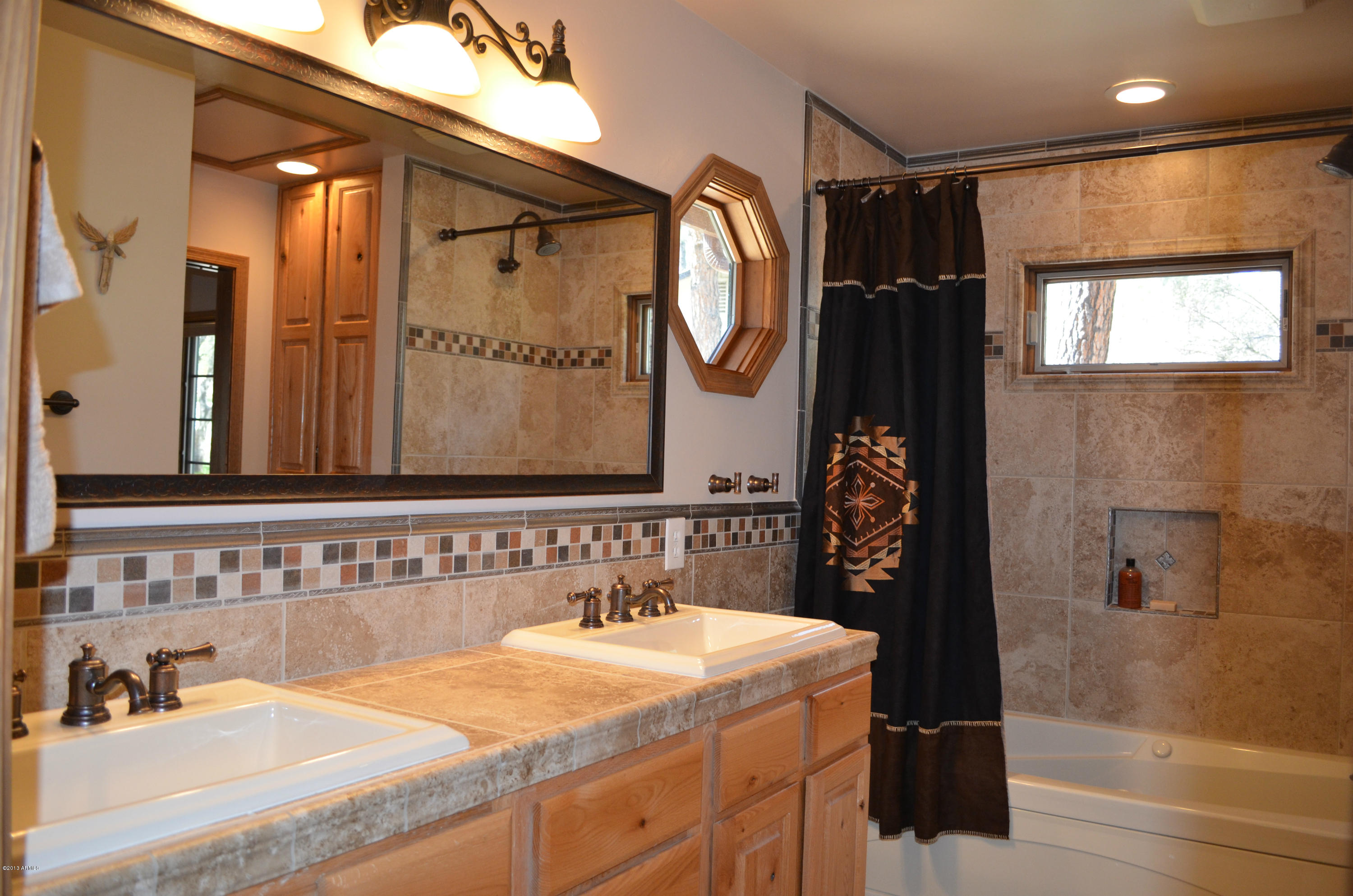 506 Buenagua Road Payson, AZ 85541 - Photo 11 of 19 Master Bath