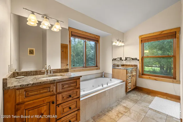 $2,695,000 | 3355 East Horse Creek Road, Jackson, WY 83001