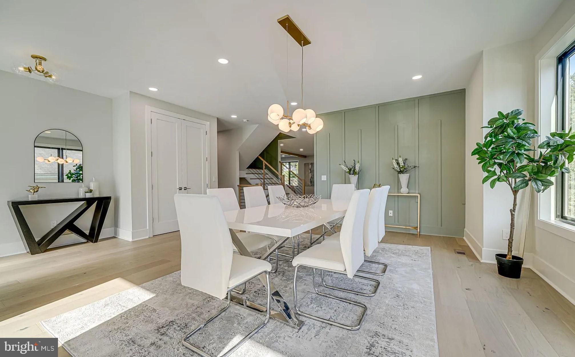 1927 Griffith Road Falls Church, VA 22043 - Photo 13 of 33 a dining room with furniture and window