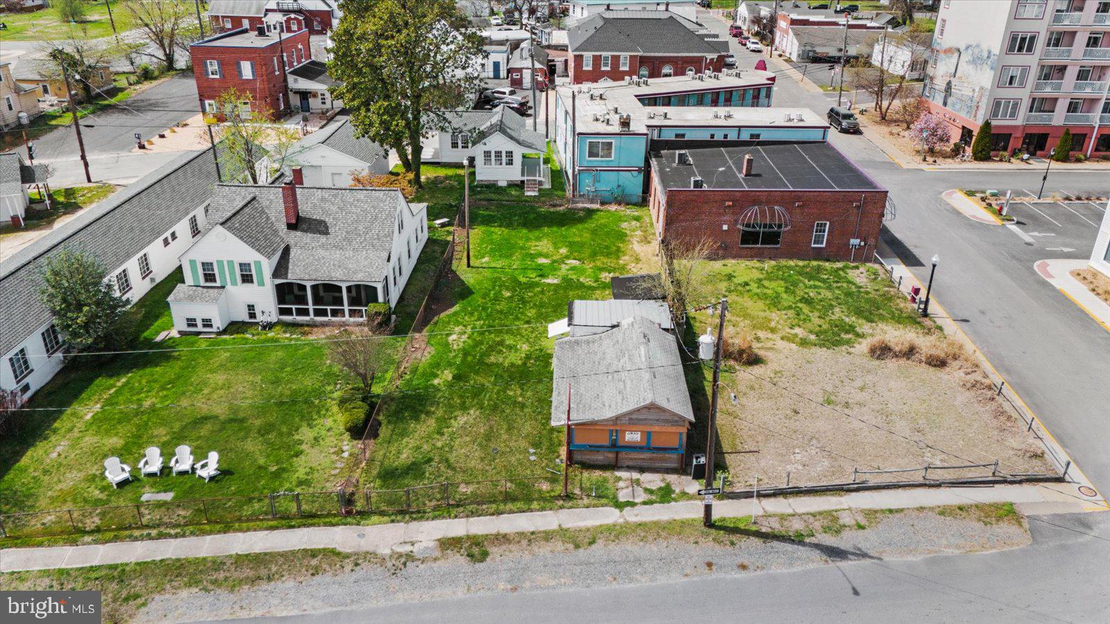 20 Beach Terrace Colonial Beach, VA 22443 - Photo 2 of 20 an aerial view of a house with garden