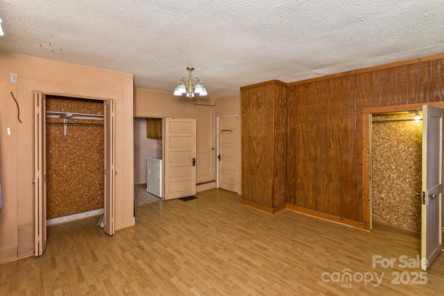 20 Lindsey Road Candler, NC 28715 - Photo 27 of 47 Gallery Image 27