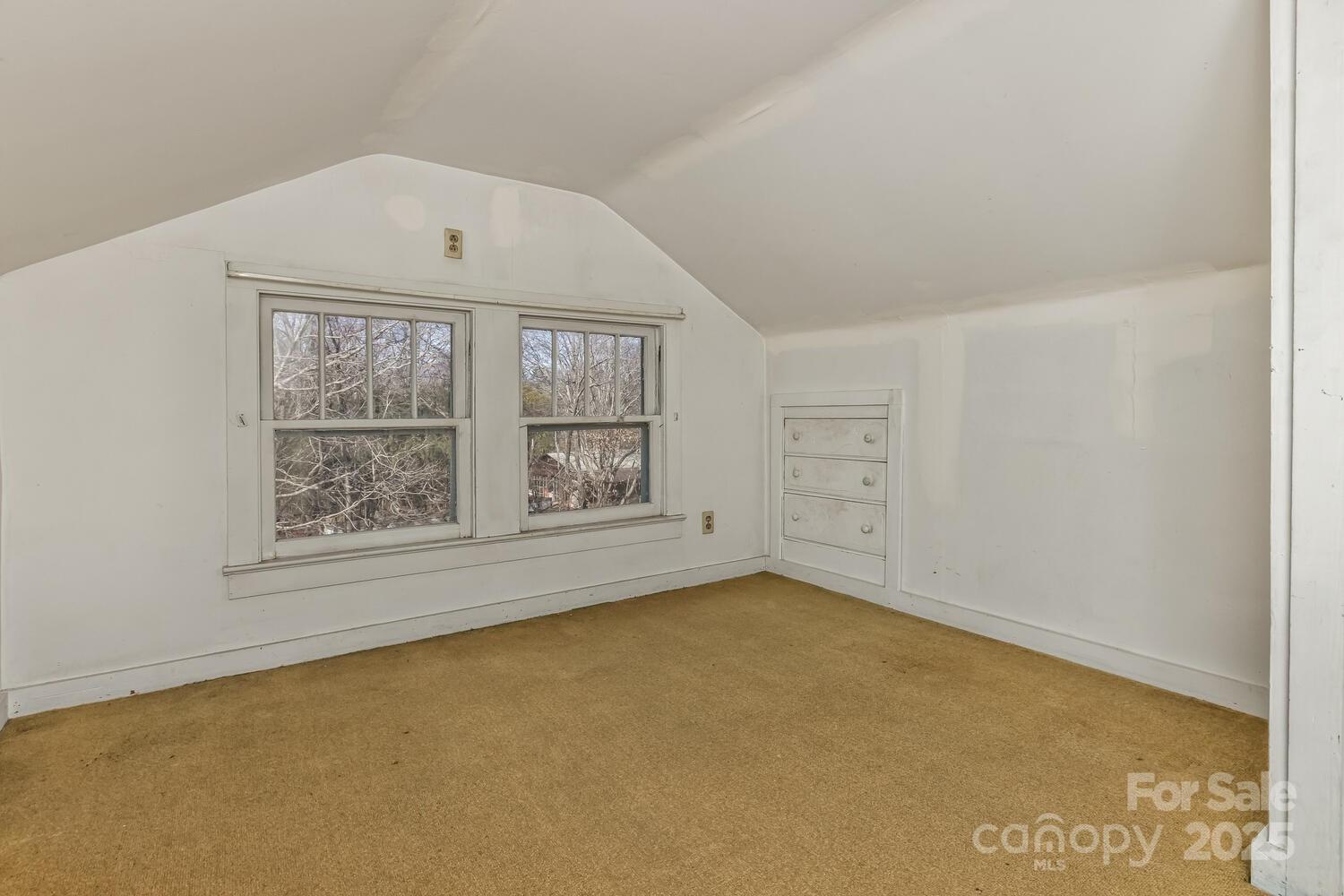 20 Lindsey Road Candler, NC 28715 - Photo 35 of 47 Gallery Image 35