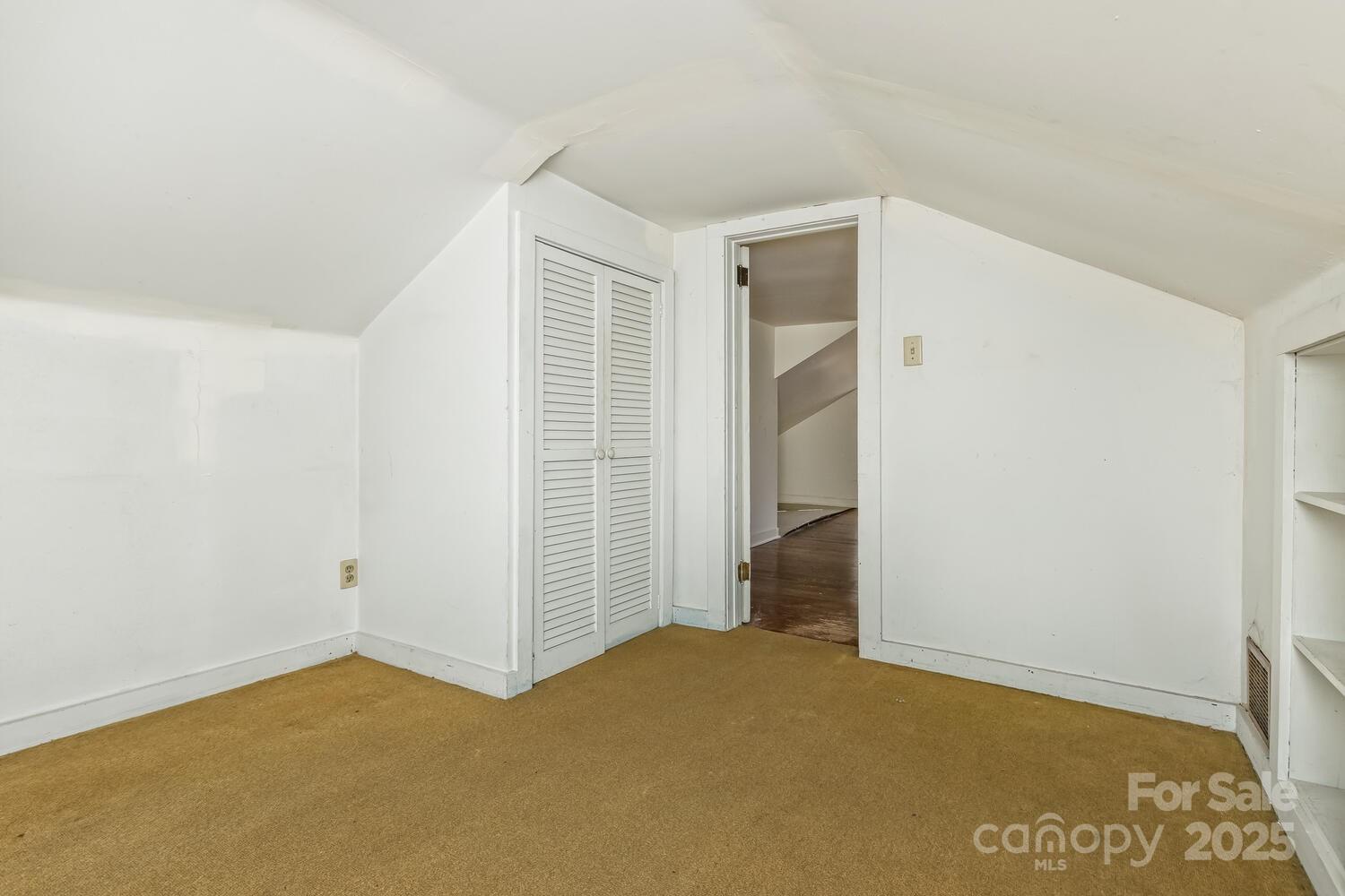 20 Lindsey Road Candler, NC 28715 - Photo 36 of 47 Gallery Image 36