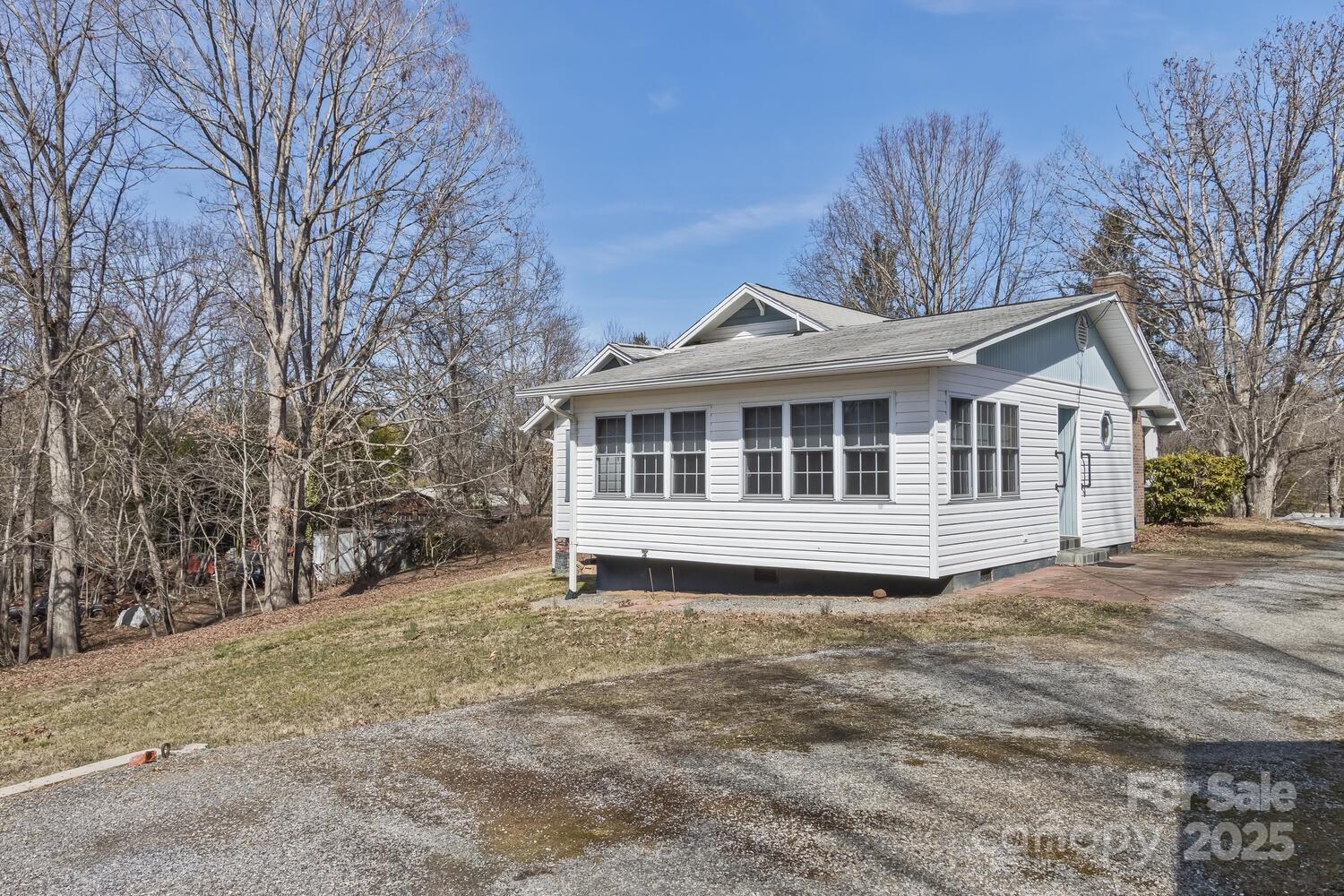 20 Lindsey Road Candler, NC 28715 - Photo 42 of 47 Gallery Image 42