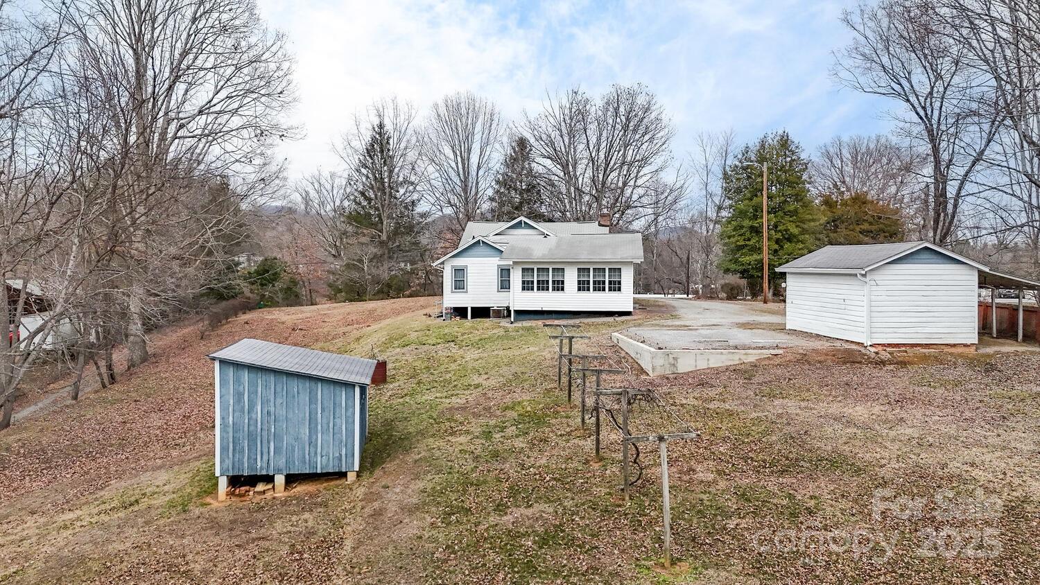 20 Lindsey Road Candler, NC 28715 - Photo 44 of 47 Gallery Image 44