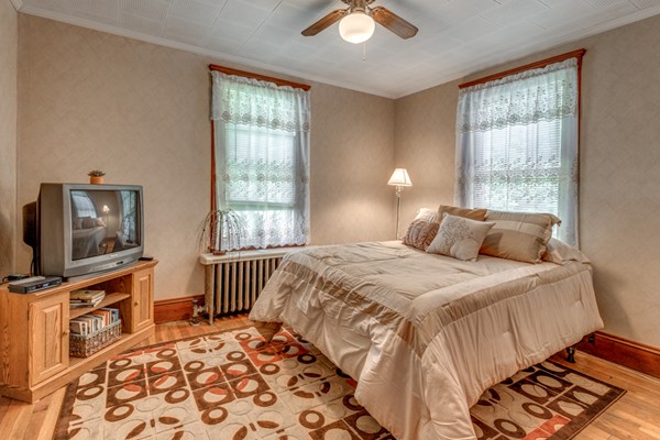 179 Derby Road Melrose, MA 02176 - Photo 21 of 26 Gallery Image 21