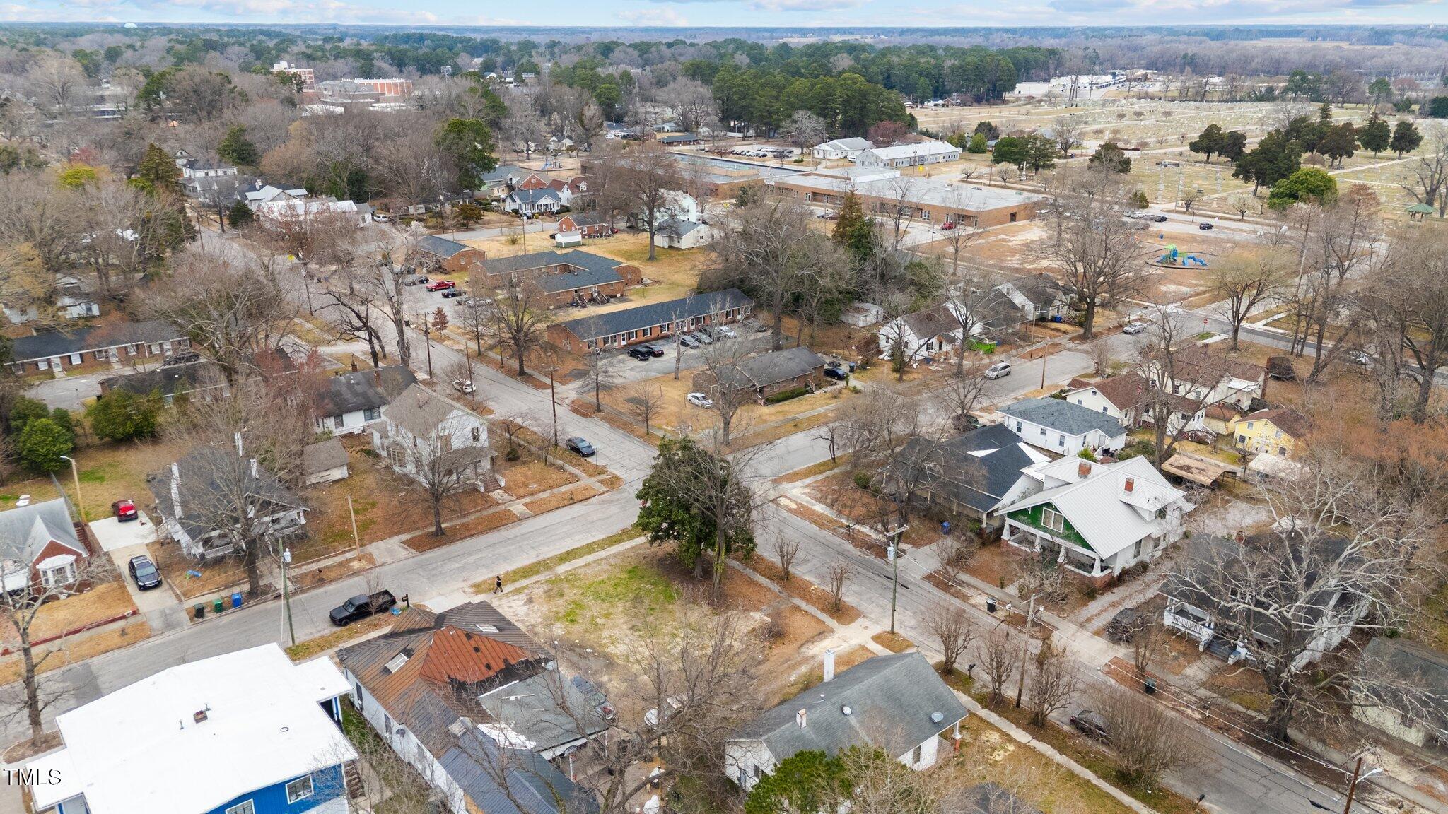 310 Maplewood Avenue Northeast Wilson, NC 27893 - Photo 12 of 15 5-web-or-mls-DJI_20250310110135_0374_D