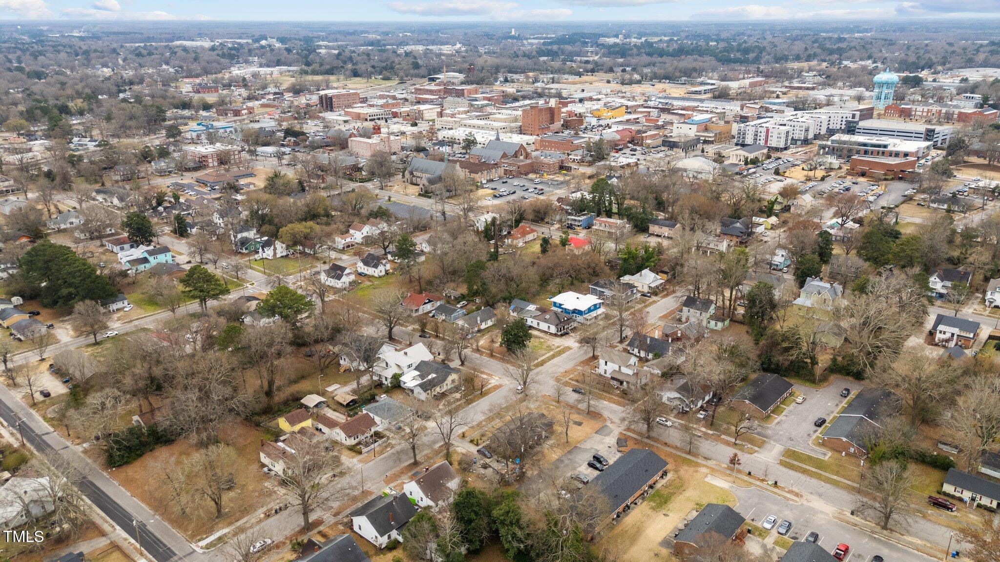 310 Maplewood Avenue Northeast Wilson, NC 27893 - Photo 14 of 15 11-web-or-mls-DJI_20250310111142_0385_D