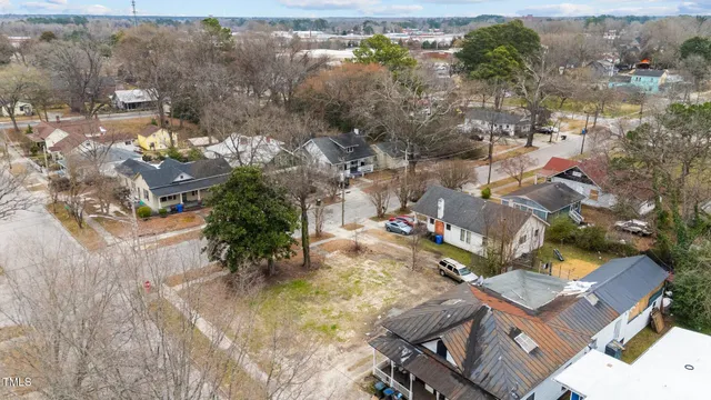 $60,000 | 310 Maplewood Avenue Northeast, Wilson, NC 27893