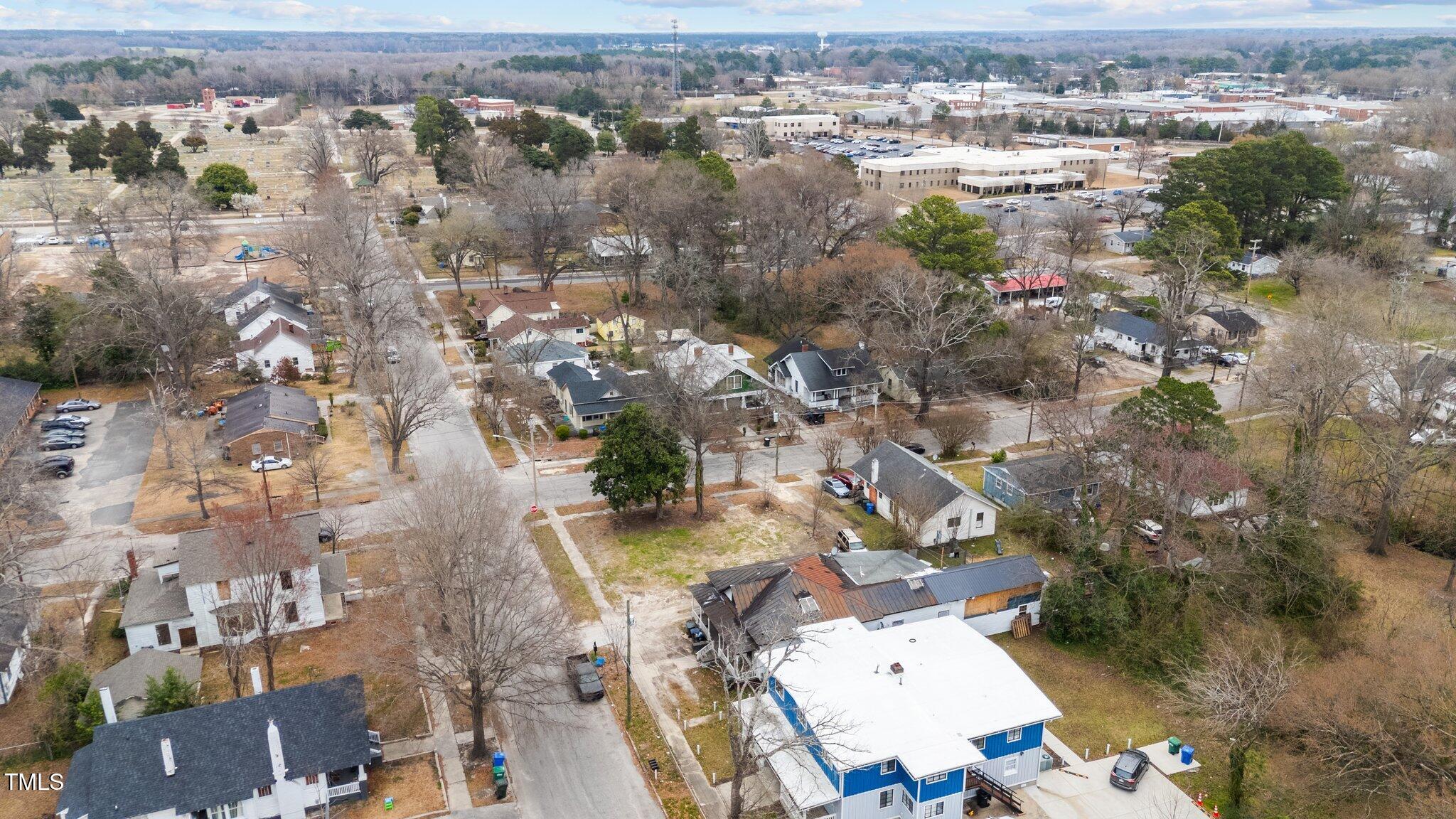 310 Maplewood Avenue Northeast Wilson, NC 27893 - Photo 10 of 15 3-web-or-mls-DJI_20250310110033_0372_D