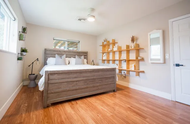 $5,350 | 246 Northeast 118th Street, Miami, FL 33161