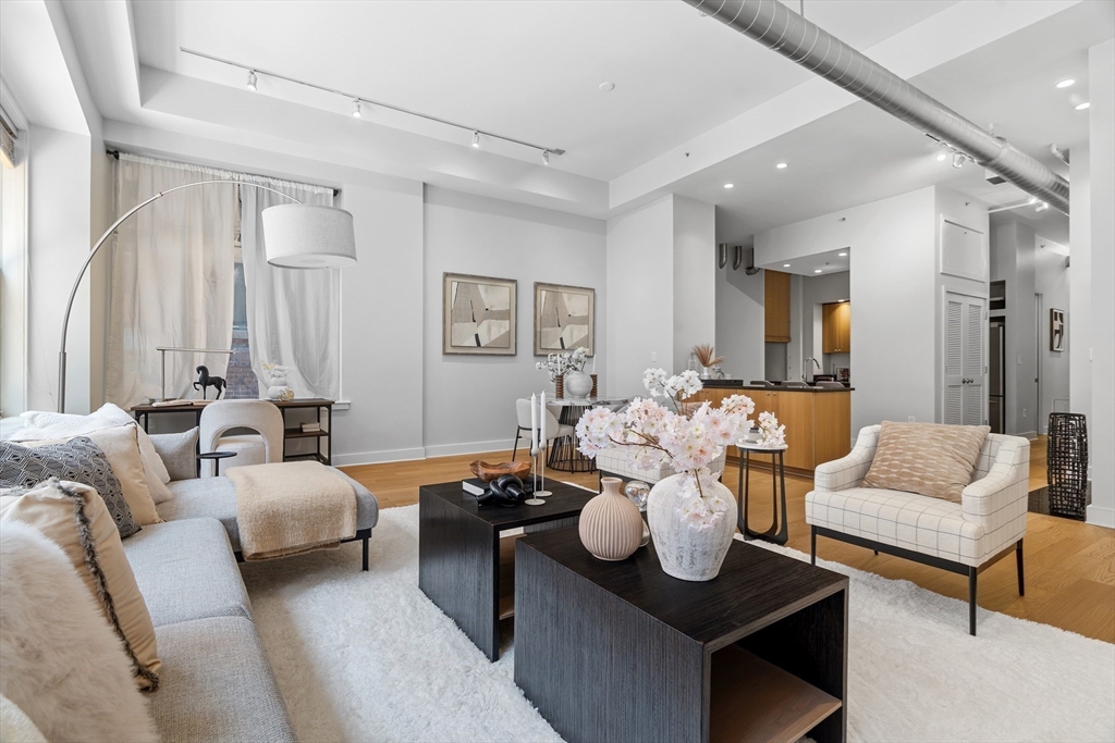 43-45 Winter Street, Unit 2 Boston, MA 02108 - Photo 4 of 33