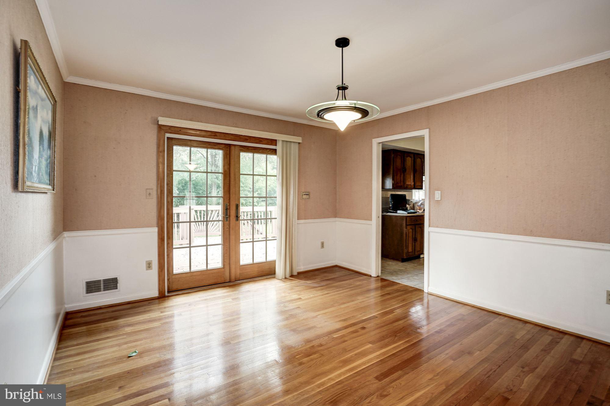 1118 Collingwood Road Alexandria, VA 22308 - Photo 2 of 30 Interior (General)