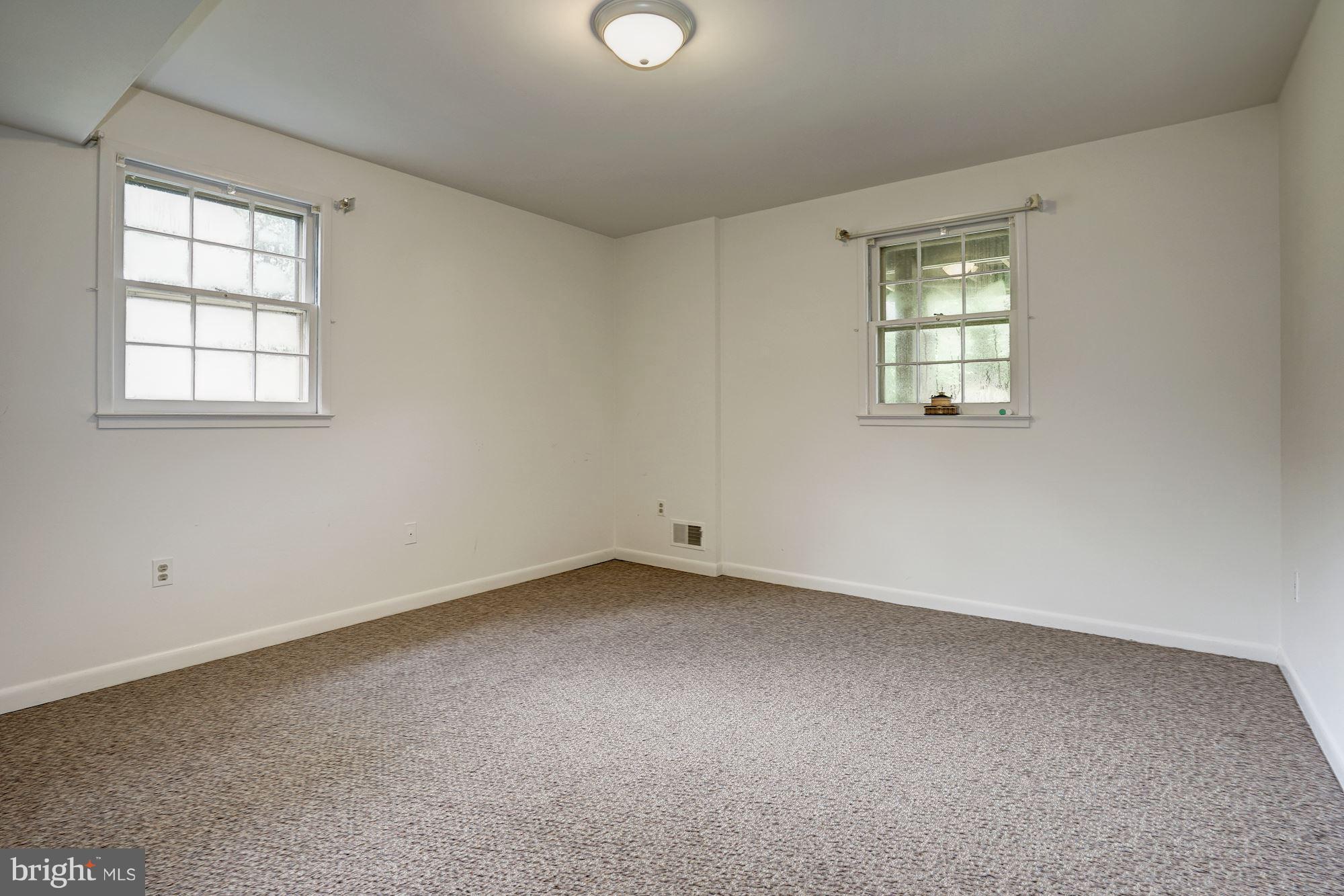 1118 Collingwood Road Alexandria, VA 22308 - Photo 25 of 30 Interior (General)