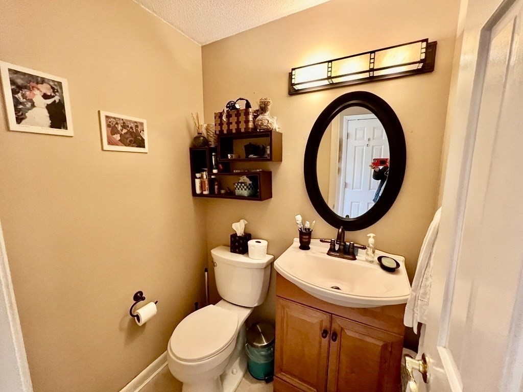 28 Shackle Way, Unit 151 Swampscott, MA 01907 - Photo 7 of 13