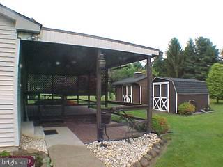 759 Hunters Run Road Pottstown, PA 19465 - Photo 3 of 6 Gallery Image 3