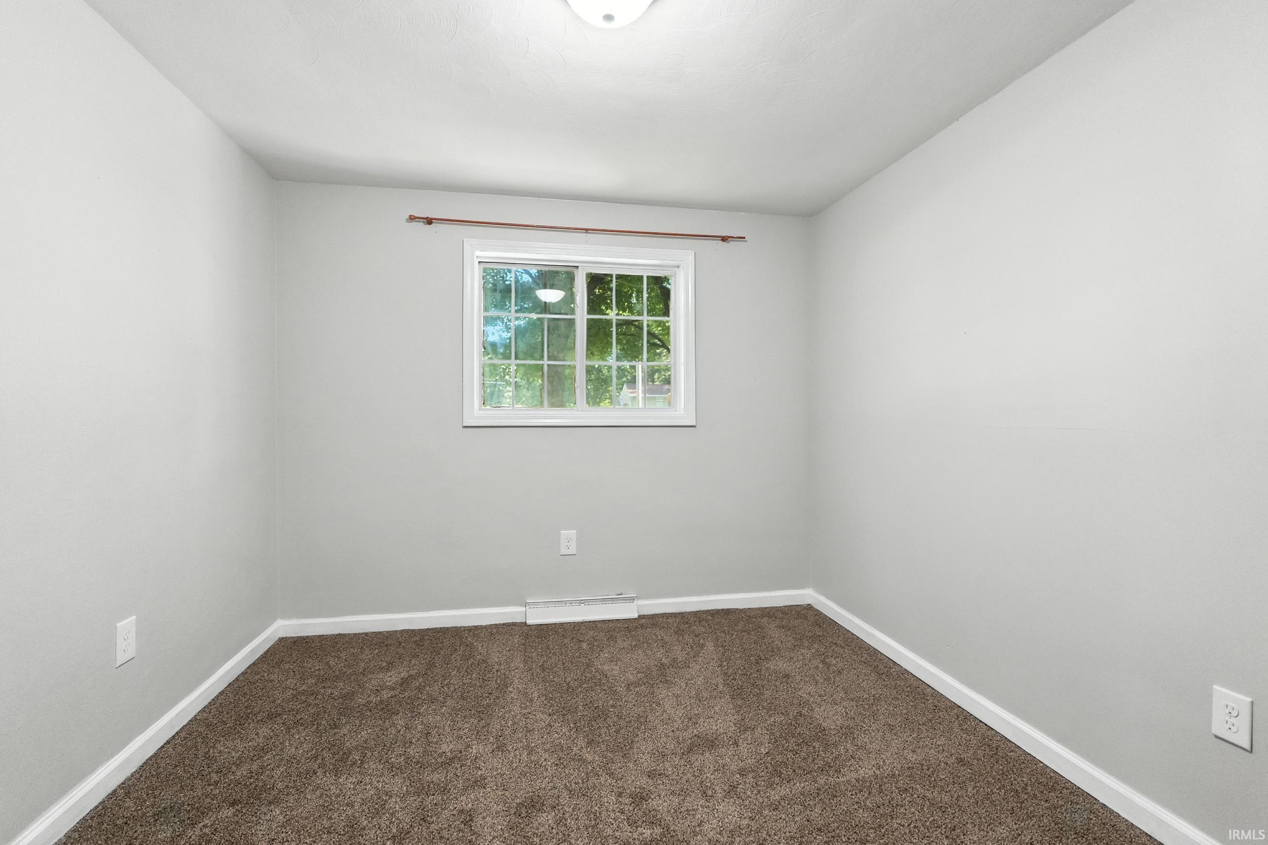 2023 Graham Drive Fort Wayne, IN 46818 - Photo 14 of 28