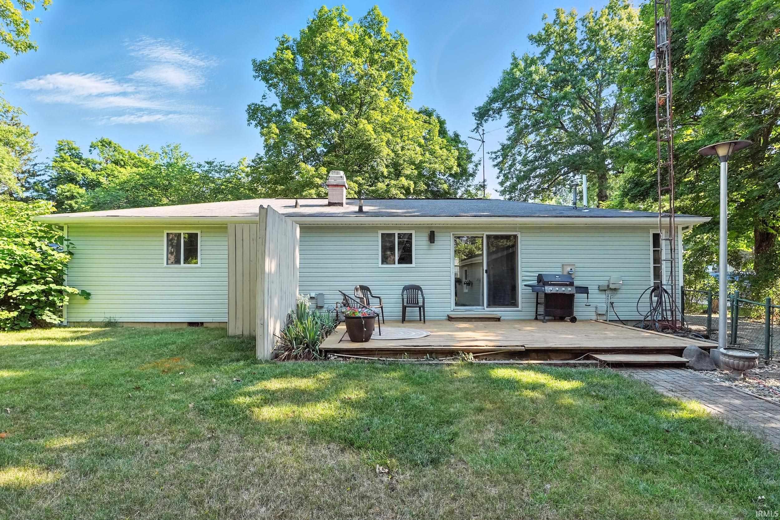 2023 Graham Drive Fort Wayne, IN 46818 - Photo 21 of 28