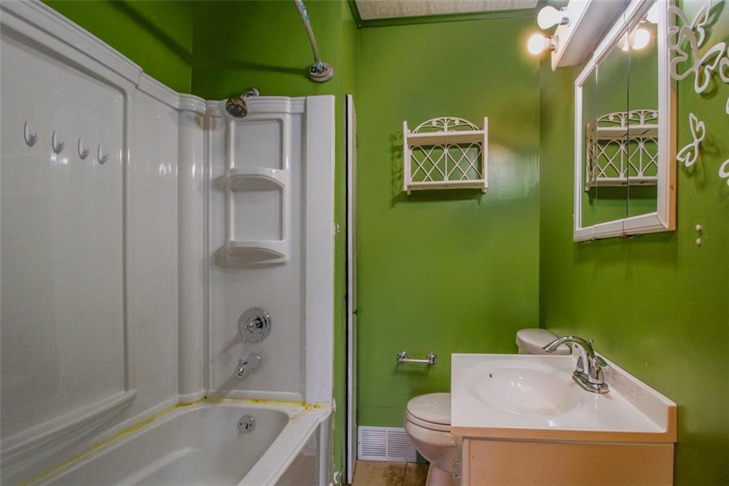 202 Jane Street McKees Rocks, PA 15136 - Photo 34 of 44 a bathroom with a sink toilet and shower